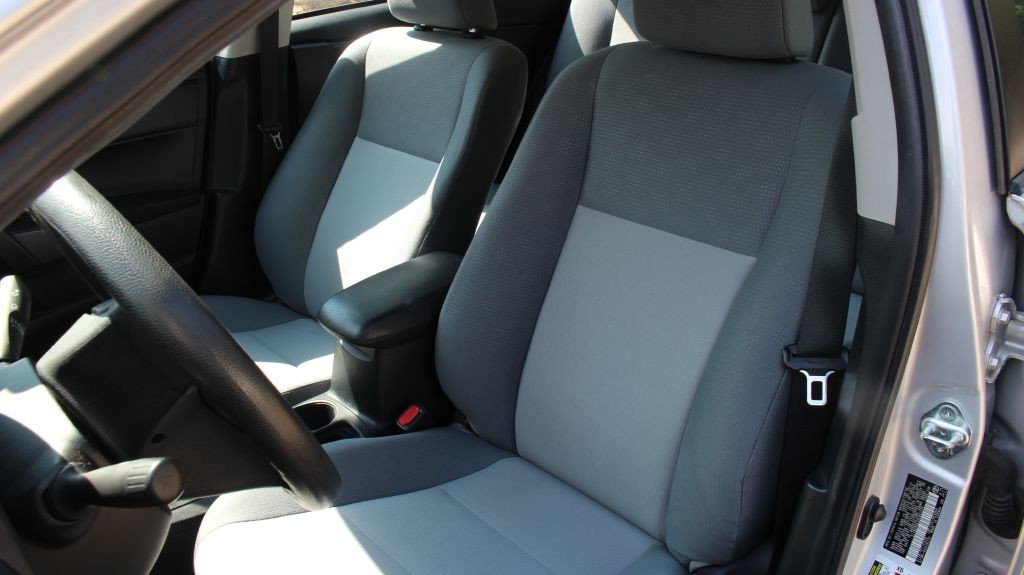 2017 Toyota Corolla Image 22