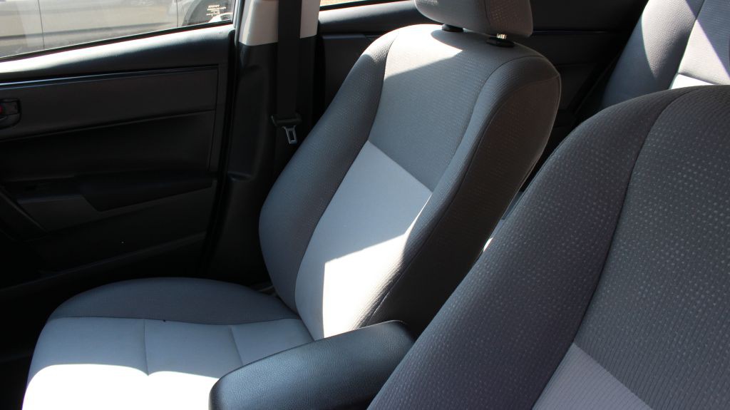 2017 Toyota Corolla Image 27