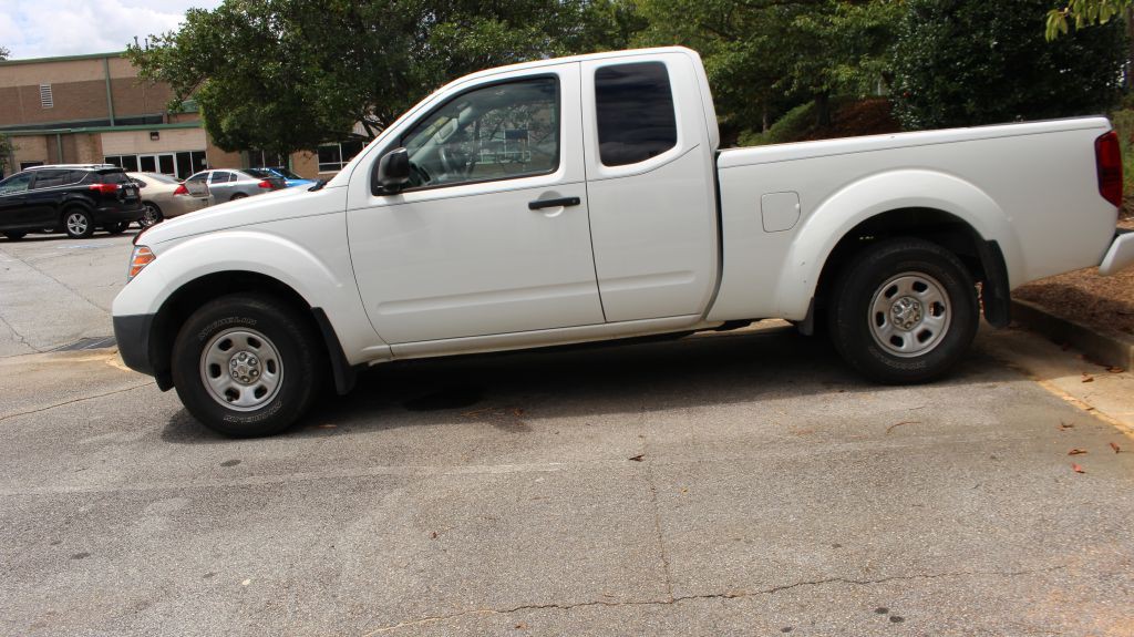 2018 Nissan Frontier Image 3