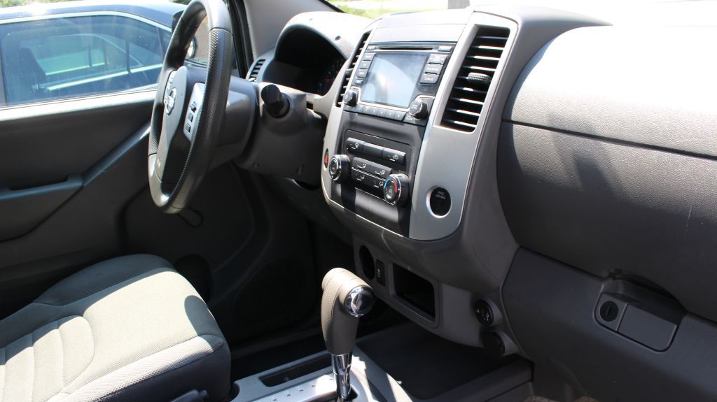 2018 Nissan Frontier Image 18