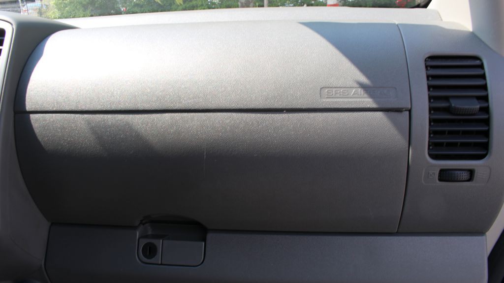 2018 Nissan Frontier Image 21
