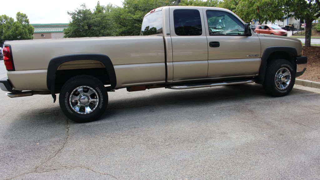 2004 Chevrolet Silverado 1500 Image 4