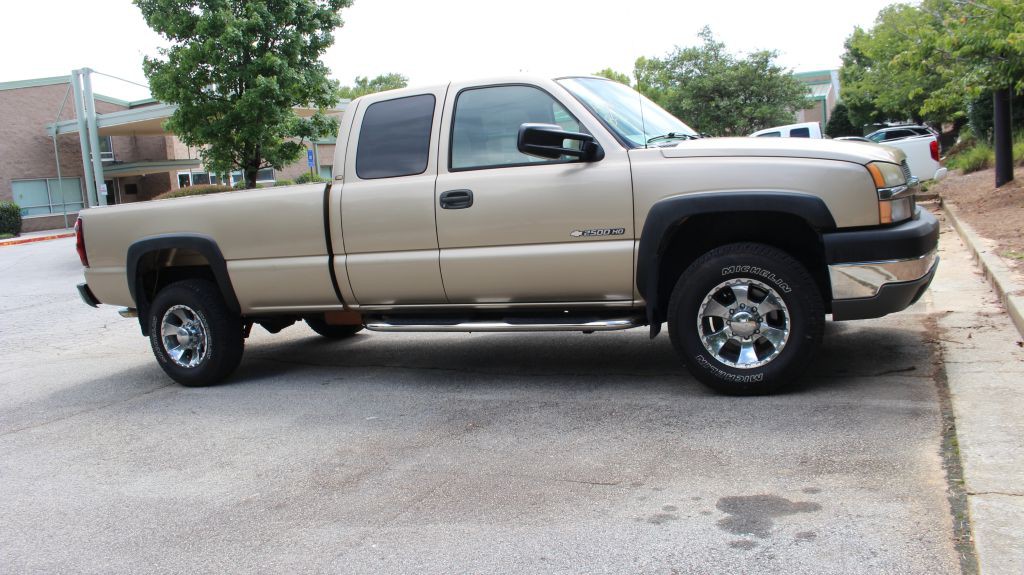 2004 Chevrolet Silverado 1500 Image 5
