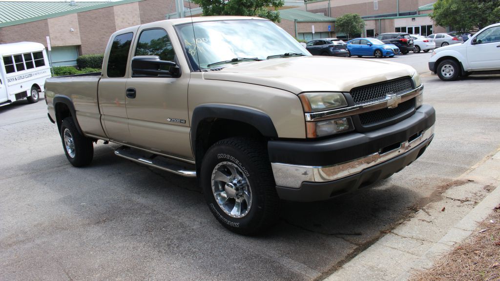 2004 Chevrolet Silverado 1500 Image 6
