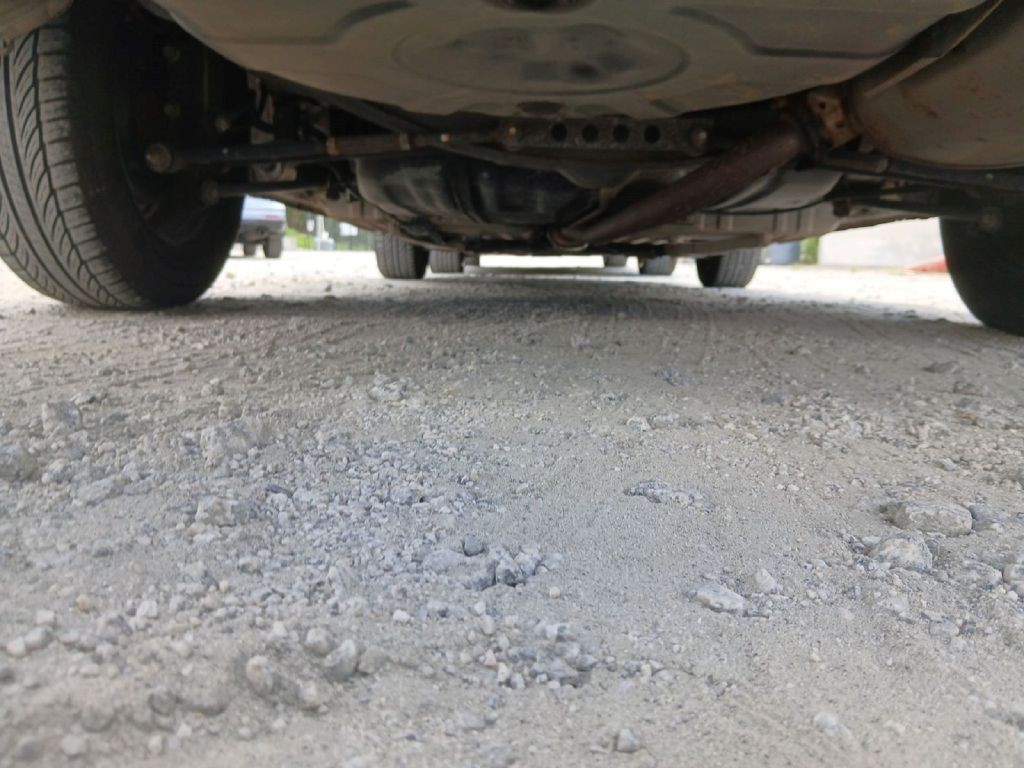 2001 Toyota Camry Image 2