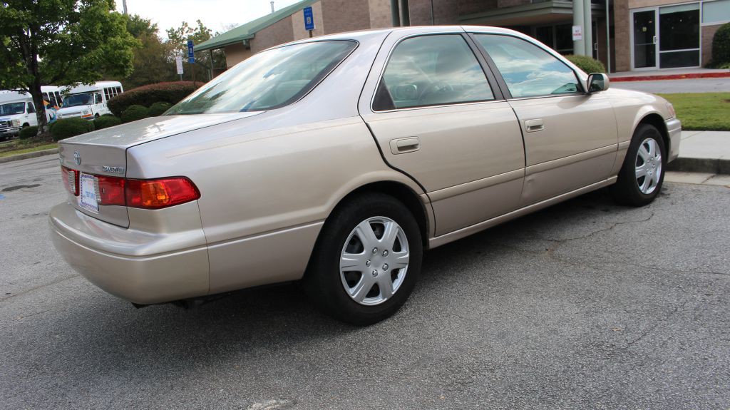 2001 Toyota Camry Image 6