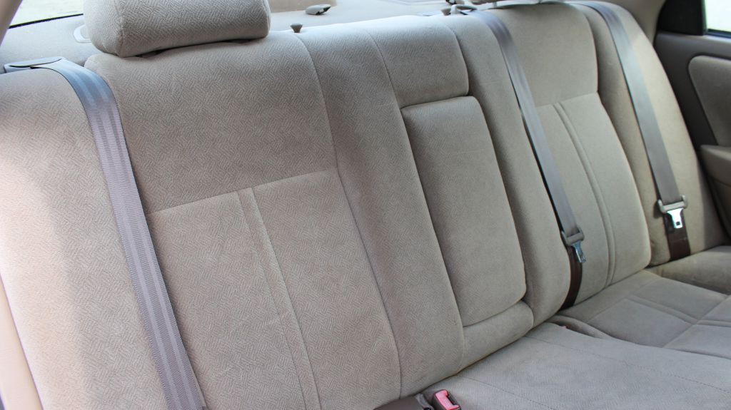 2001 Toyota Camry Image 12