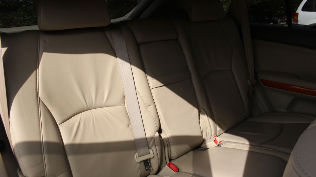 2005 Lexus RX Image 20