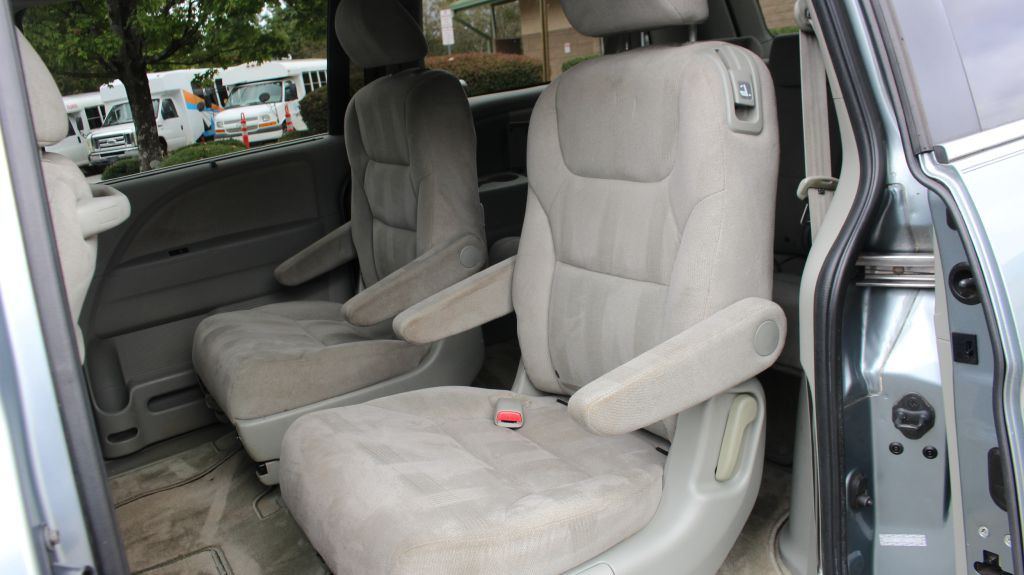 2007 Honda Odyssey Image 14