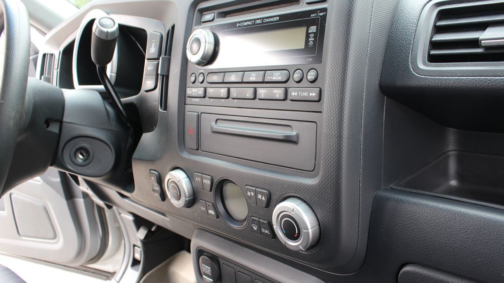 2006 Honda Ridgeline Image 19