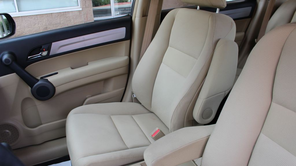 2010 Honda CR-V Image 17