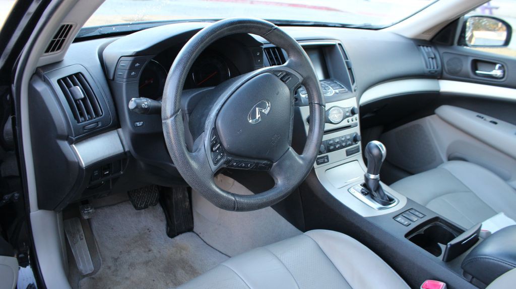 2008 INFINITI G35 Image 17