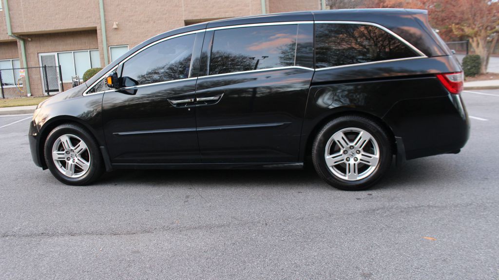 2011 Honda Odyssey Image 34