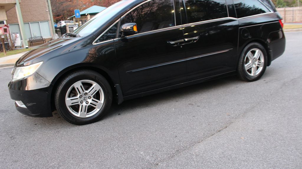 2011 Honda Odyssey Image 35