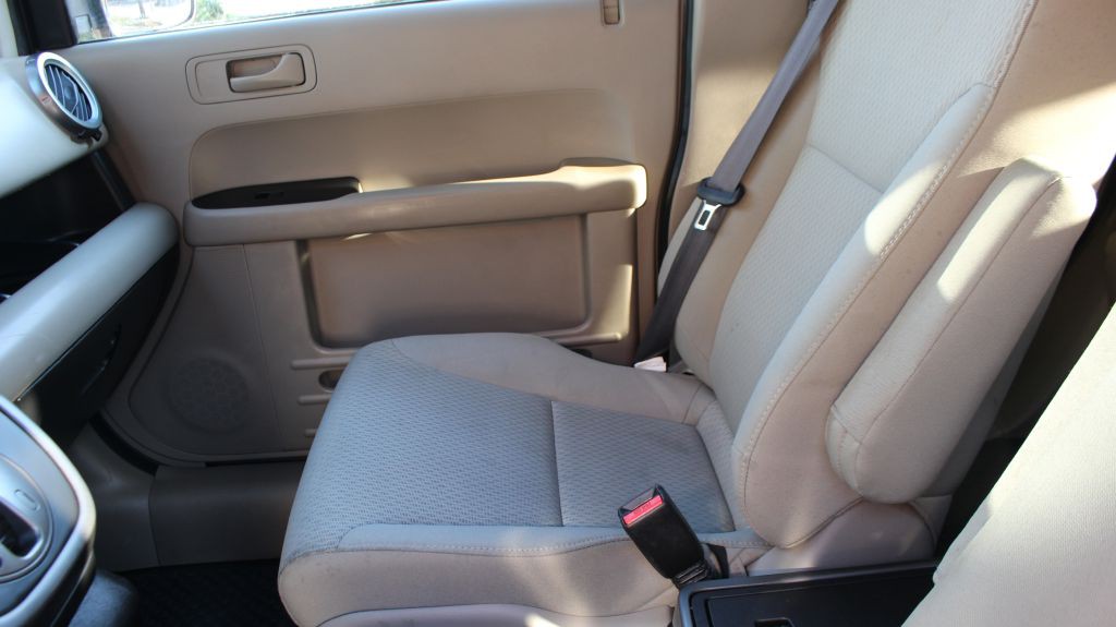 2010 Honda Element Image 15