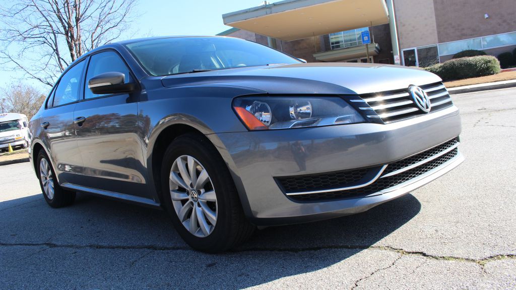 2013 Volkswagen Passat Image 7