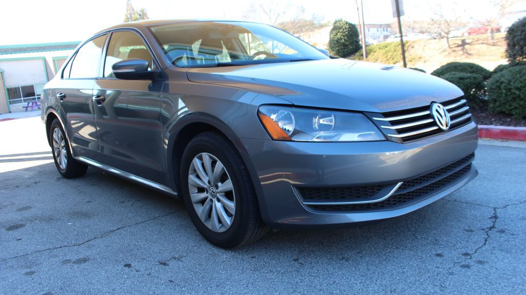 2013 Volkswagen Passat Image 15