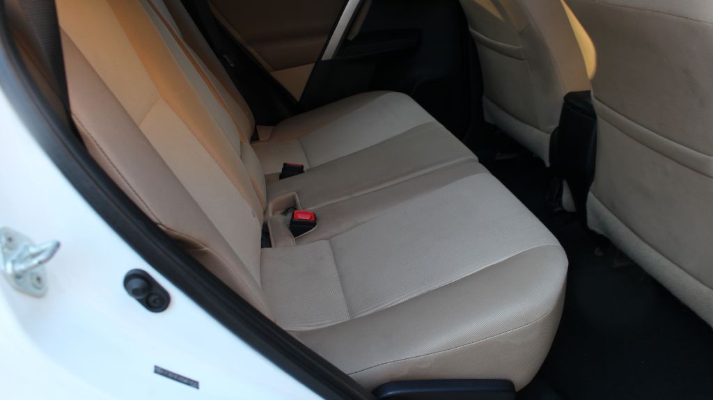 2013 Toyota Rav4 Image 18