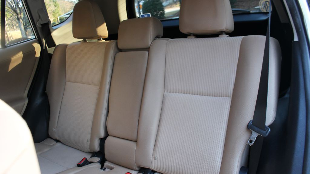 2013 Toyota Rav4 Image 24