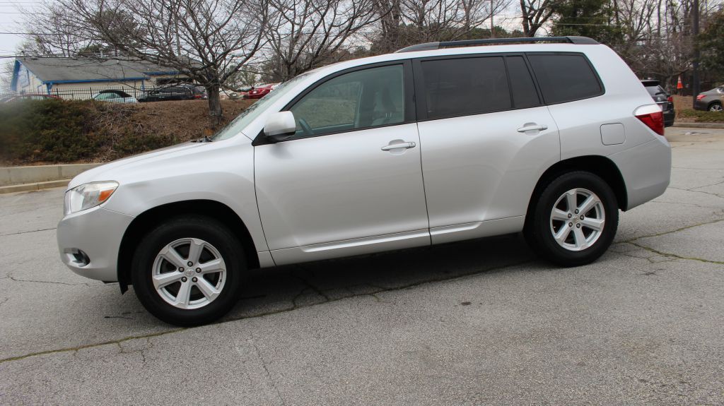 2010 Toyota Highlander Image 2