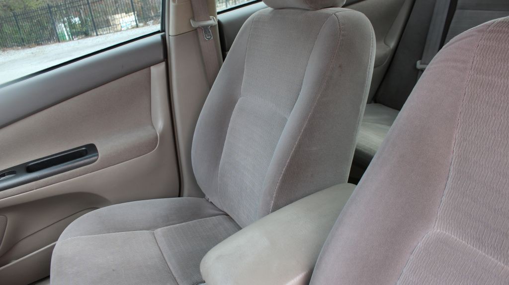 2006 Toyota Camry Image 10