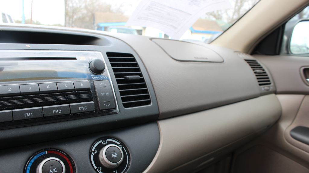 2006 Toyota Camry Image 12