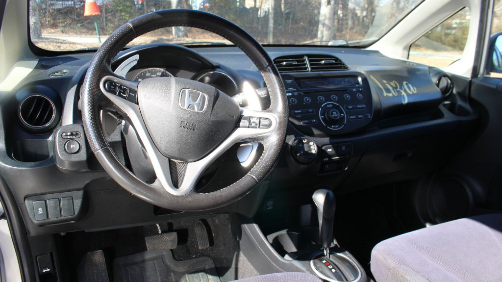 2012 Honda Fit Image 16