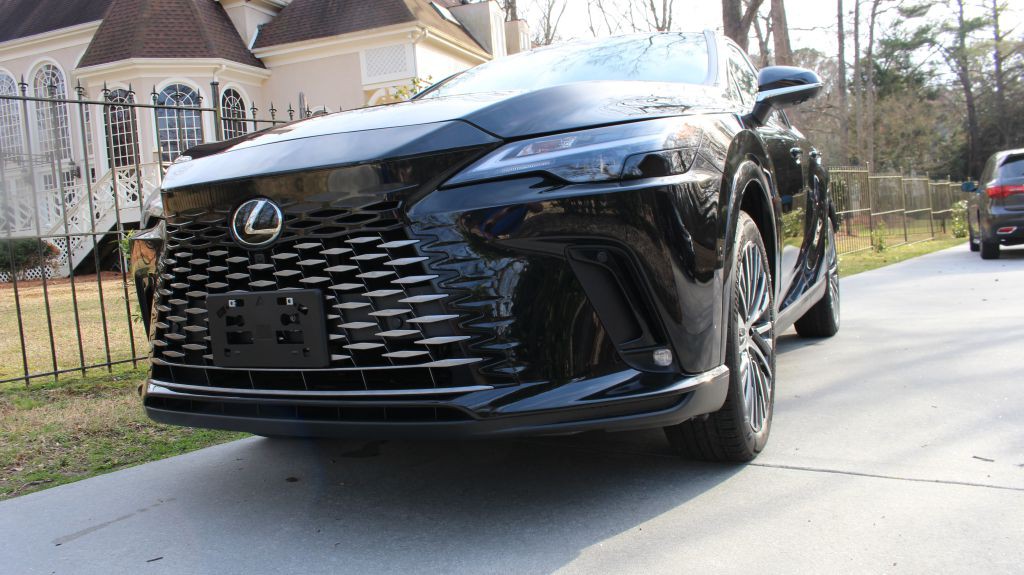 2026 Lexus RX Image 14