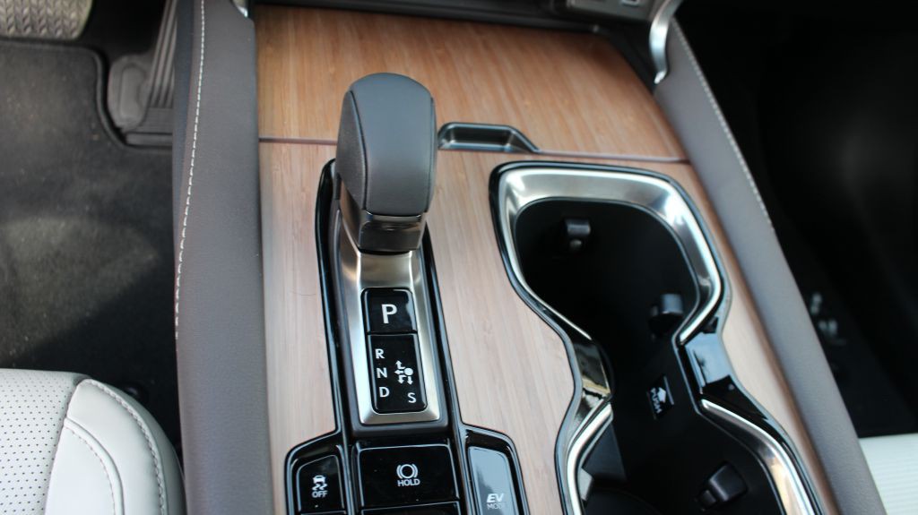 2026 Lexus RX Image 30