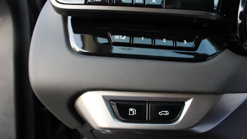 2026 Lexus RX Image 34