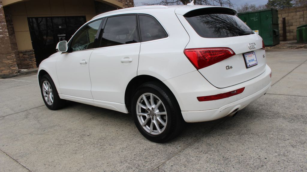 2010 Audi Q5 Image 3