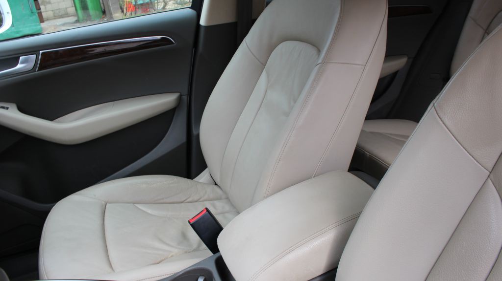 2010 Audi Q5 Image 16