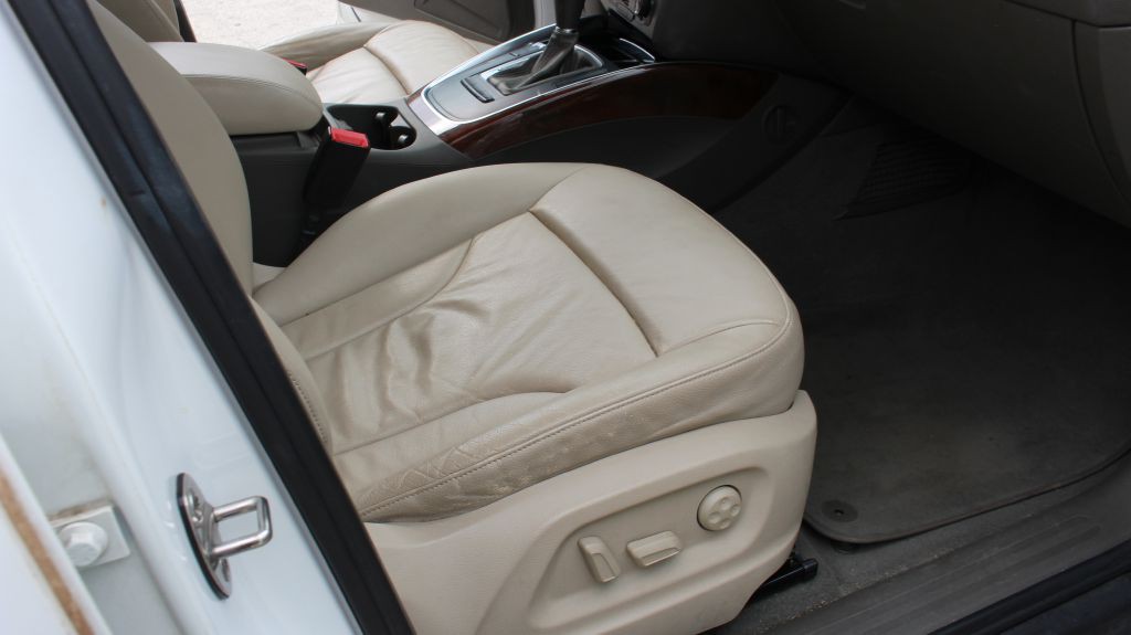 2010 Audi Q5 Image 21