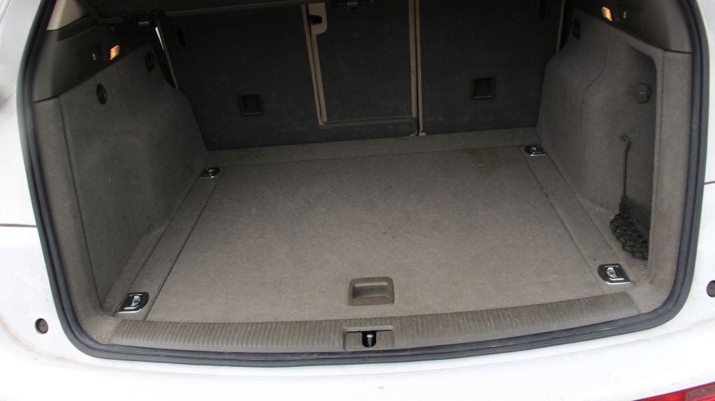 2010 Audi Q5 Image 24