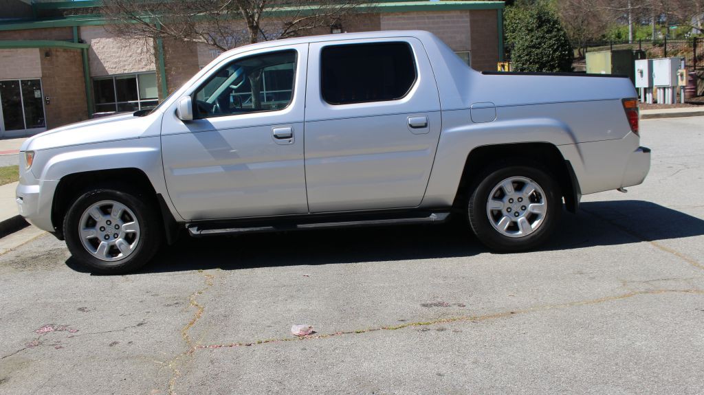 2006 Honda Ridgeline Image 2