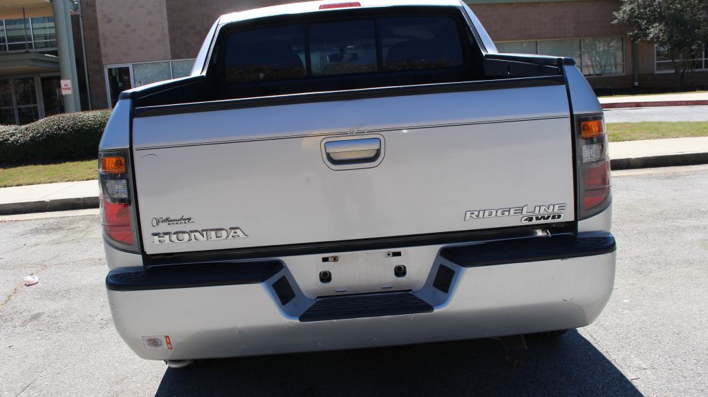 2006 Honda Ridgeline Image 20