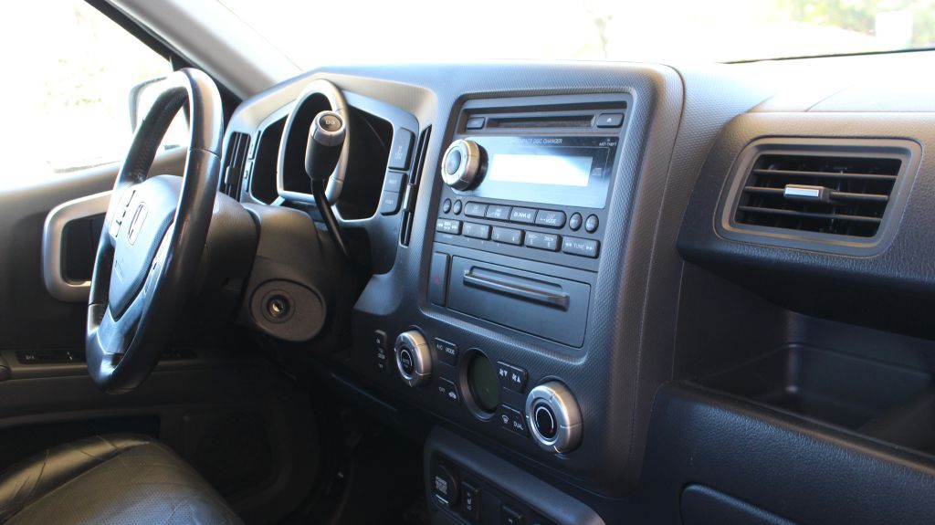 2006 Honda Ridgeline Image 26