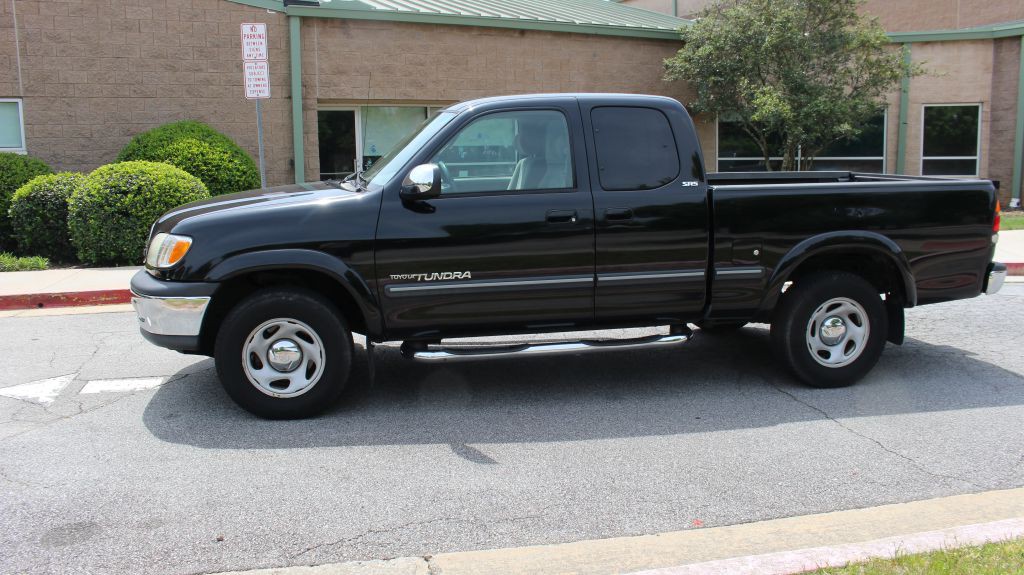 2001 Toyota Tundra Image 1