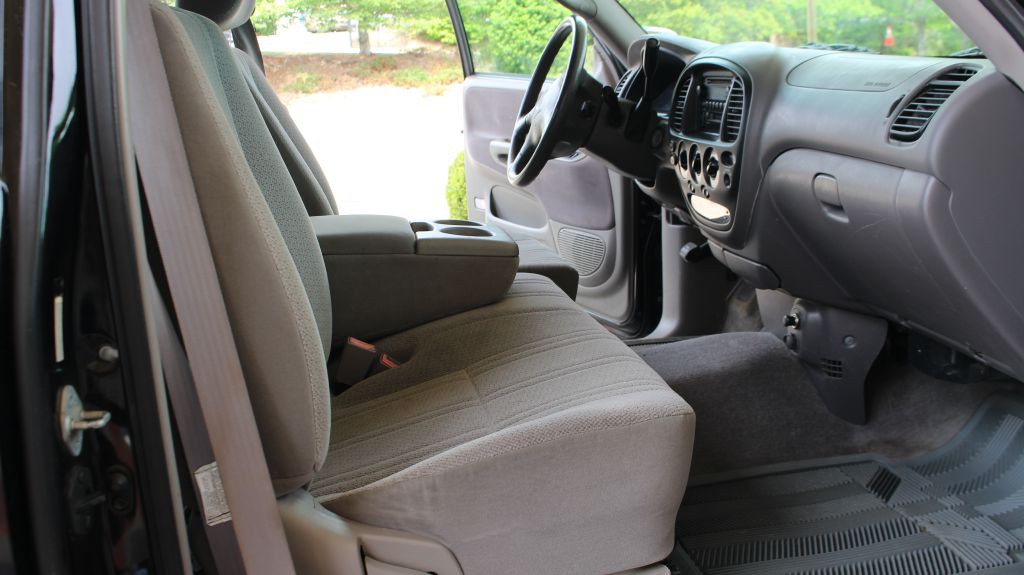 2001 Toyota Tundra Image 29