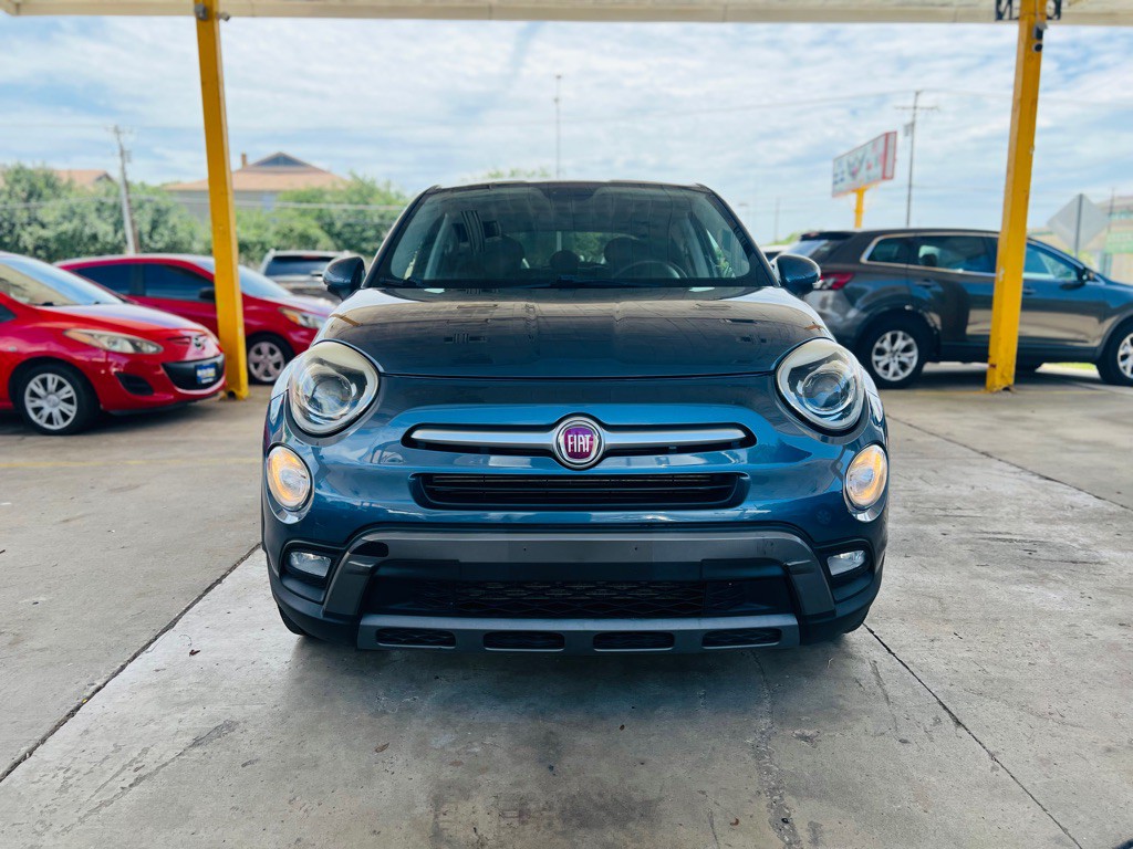 2018 FIAT 500 Image 2