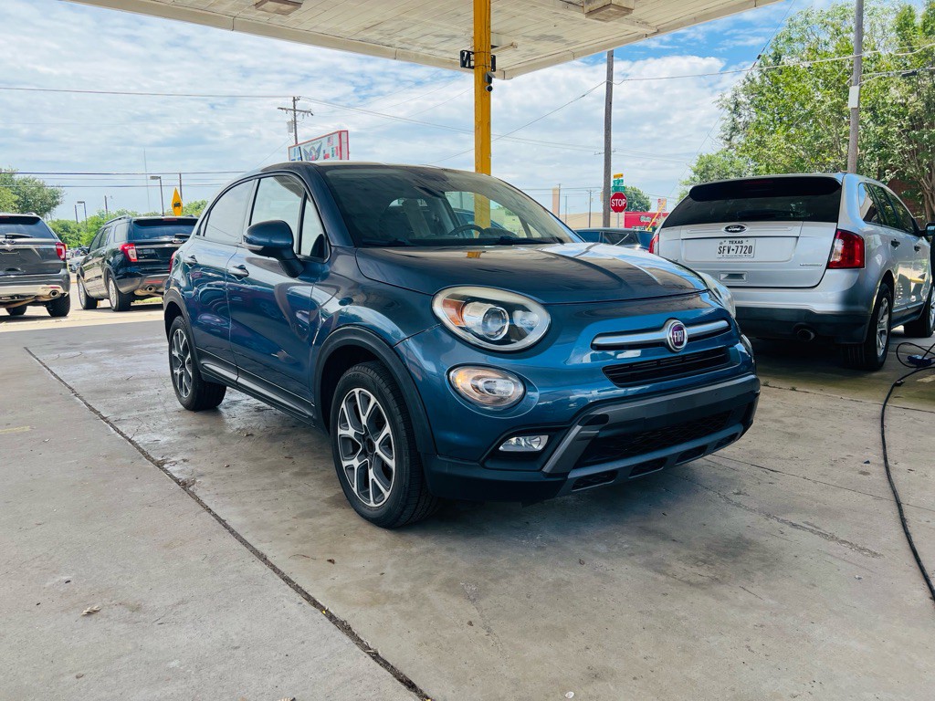 2018 FIAT 500 Image 4
