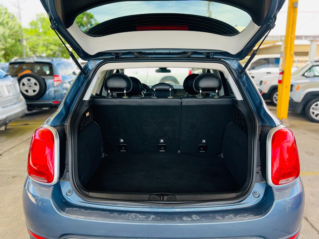 2018 FIAT 500 Image 14