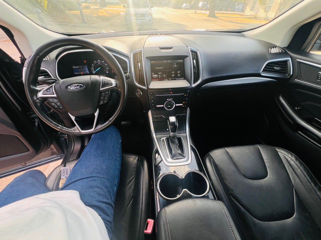 2015 Ford Edge Image 15