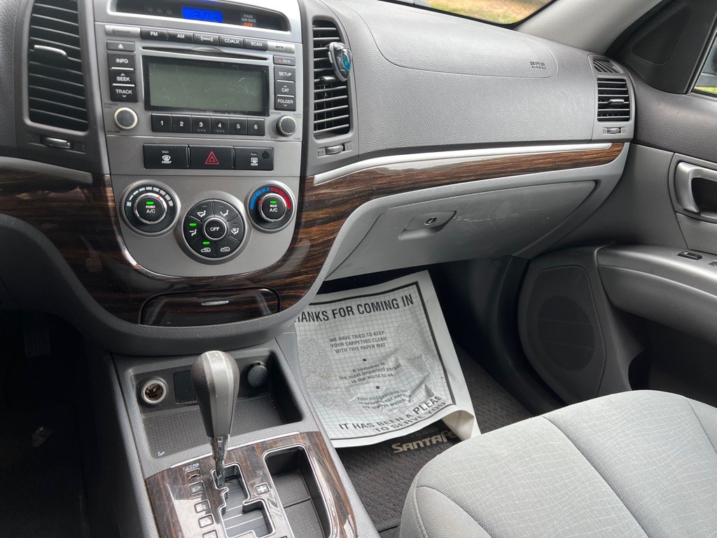 2012 Hyundai Santa Fe Image 7