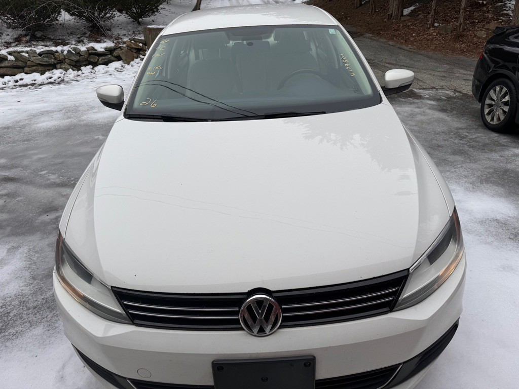 2013 Volkswagen Jetta Image 3