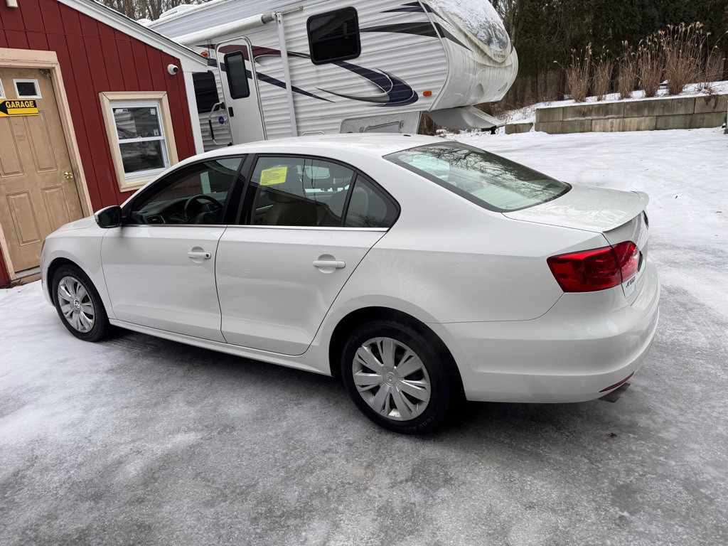 2013 Volkswagen Jetta Image 6