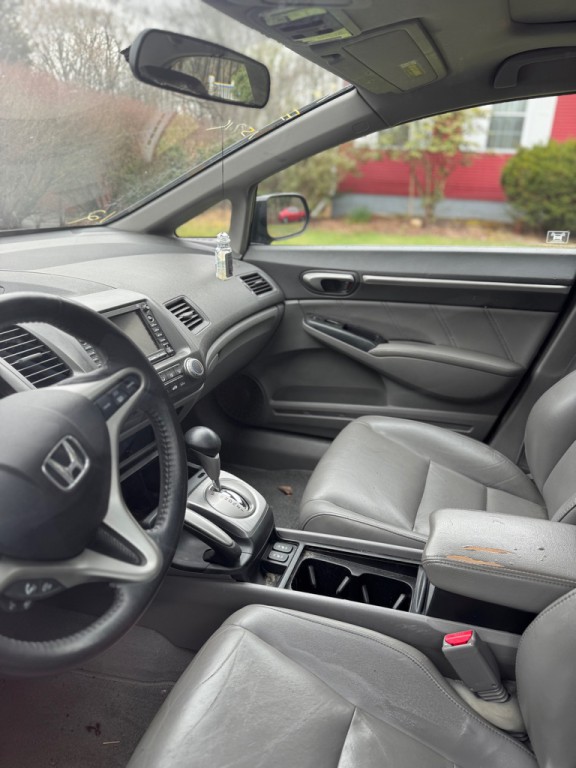 2011 Honda Civic Image 6