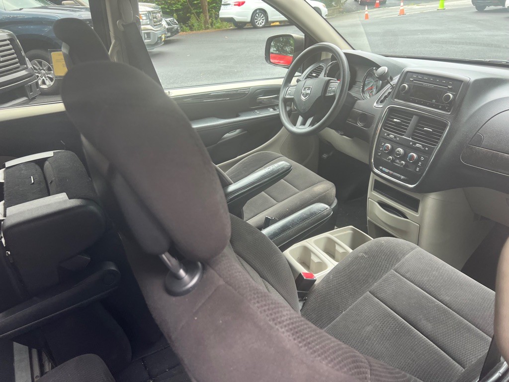 2012 Dodge Grand Caravan Image 5