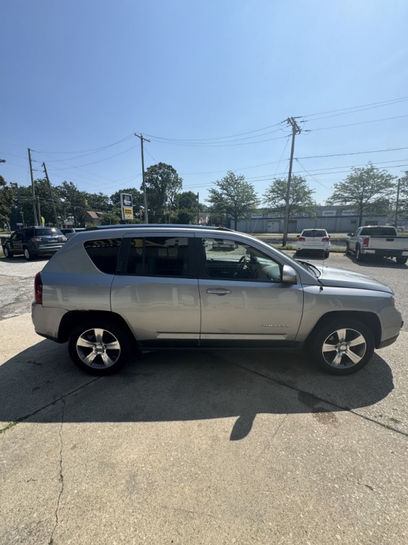 2017 Jeep Compass Image 6