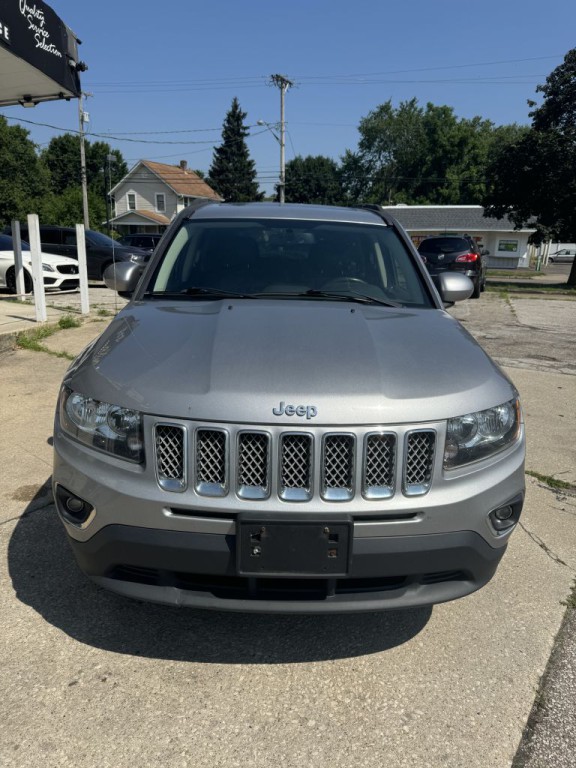 2017 Jeep Compass Image 8